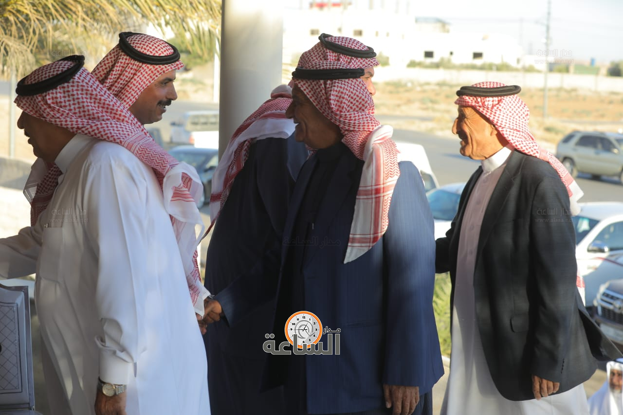 Madar Al-Saa Images 0.32529259797340404