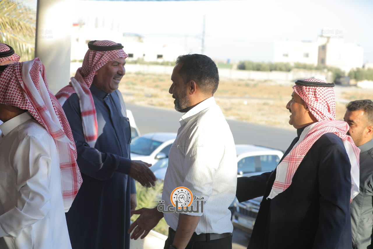 Madar Al-Saa Images 0.38333285545203666