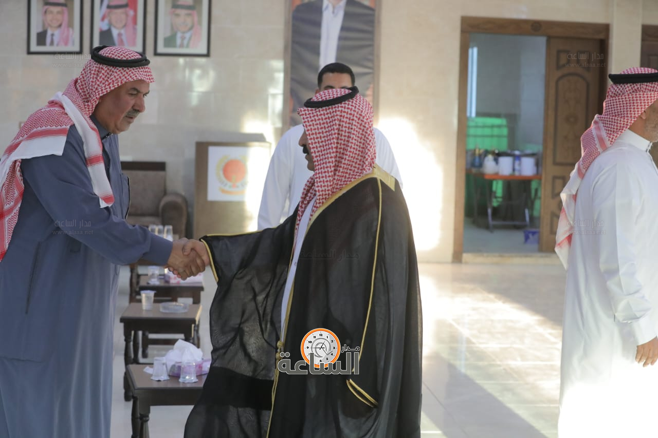 Madar Al-Saa Images 0.030443750435771855