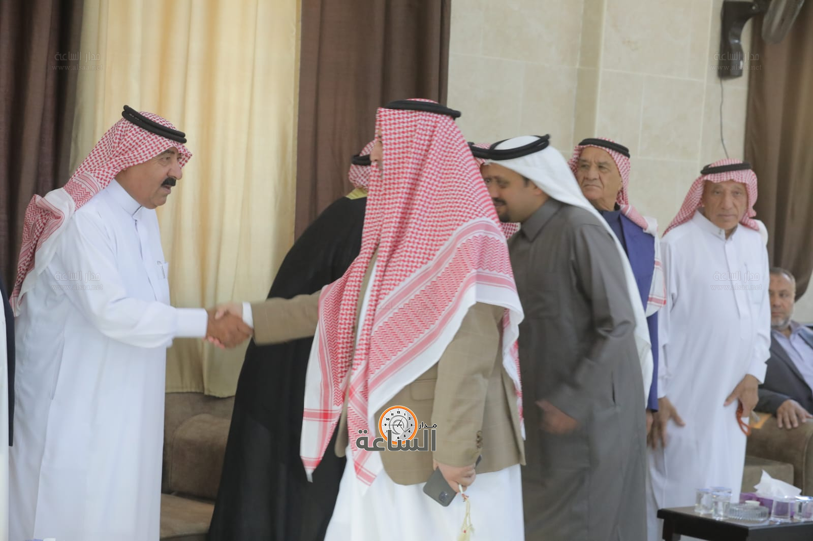 Madar Al-Saa Images 0.4312425982850968