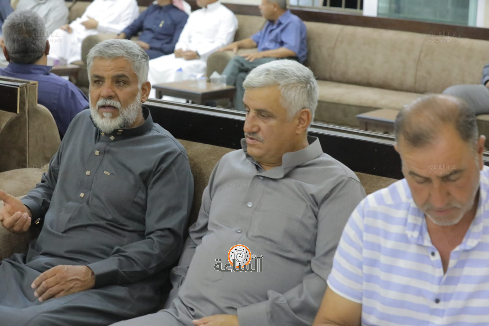 Madar Al-Saa Images 0.2366805879063545