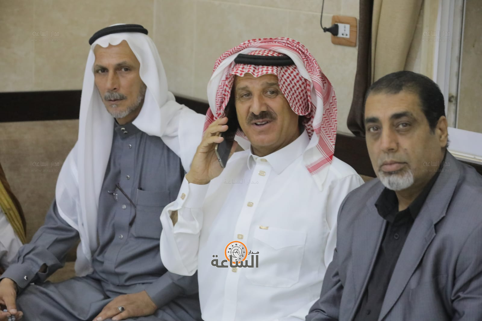 Madar Al-Saa Images 0.2804813315125383