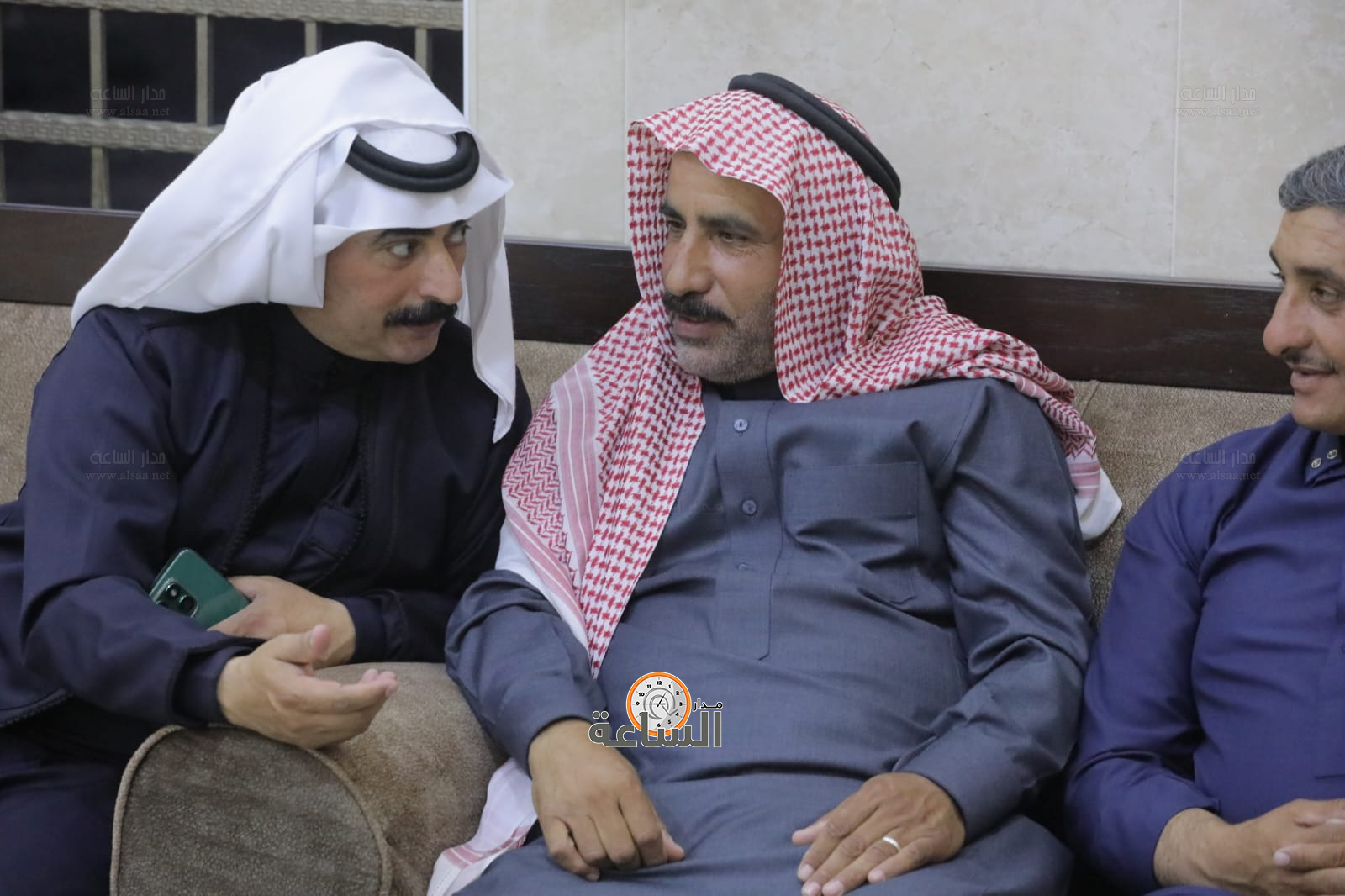 Madar Al-Saa Images 0.7312697761099933