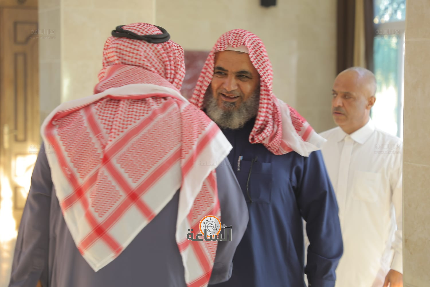 Madar Al-Saa Images 0.053013359125856585