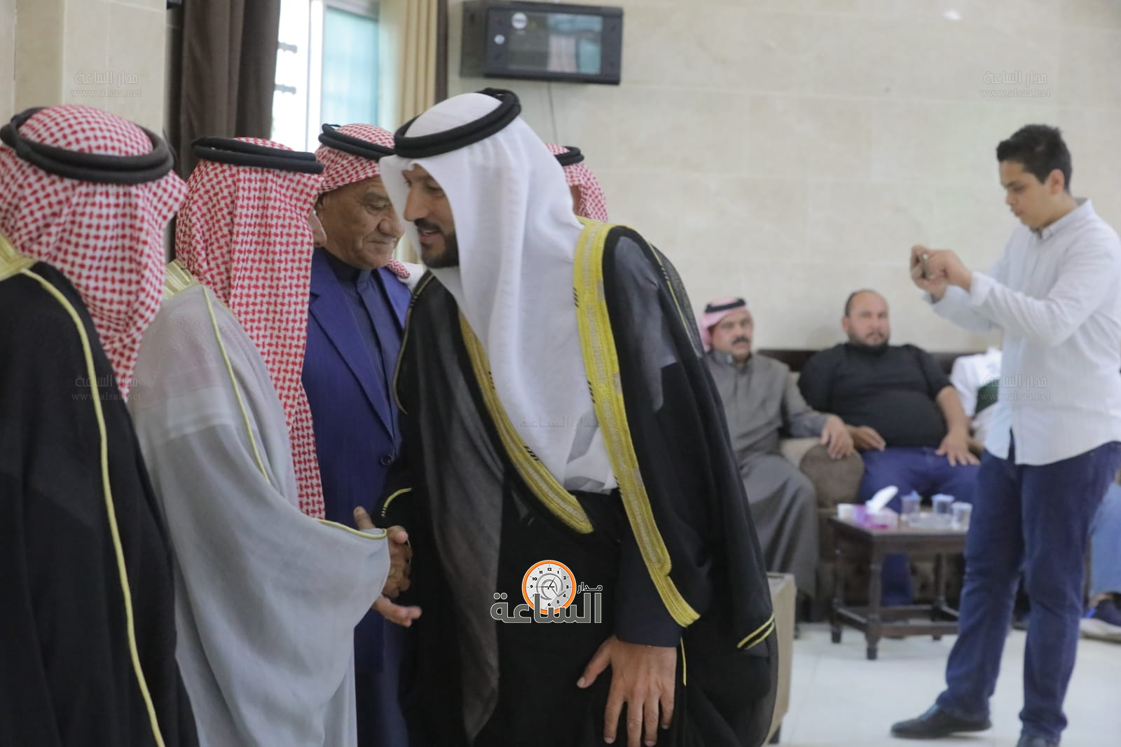 Madar Al-Saa Images 0.05548194835936082