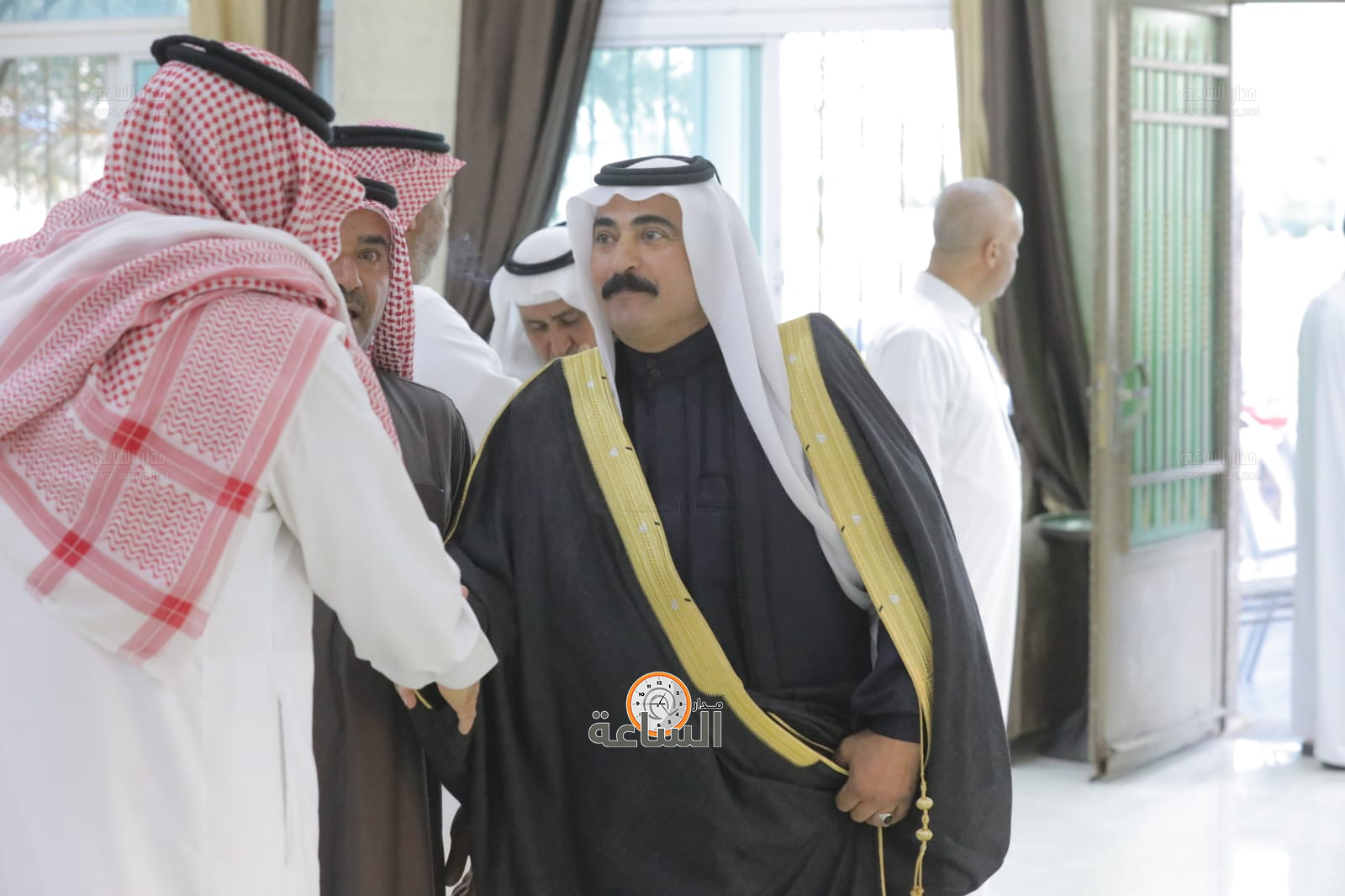 Madar Al-Saa Images 0.8616130234032539