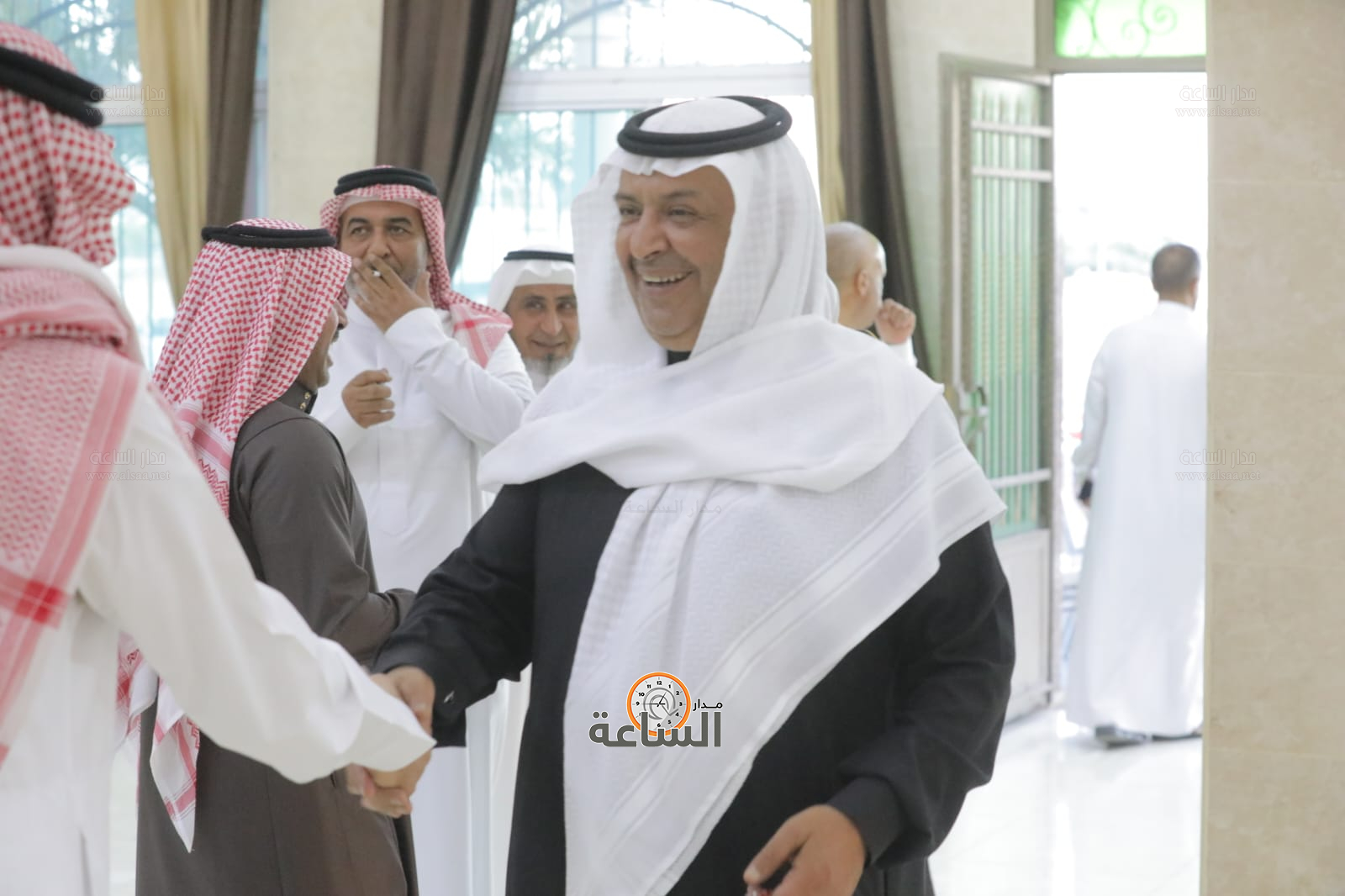 Madar Al-Saa Images 0.7267545149425265