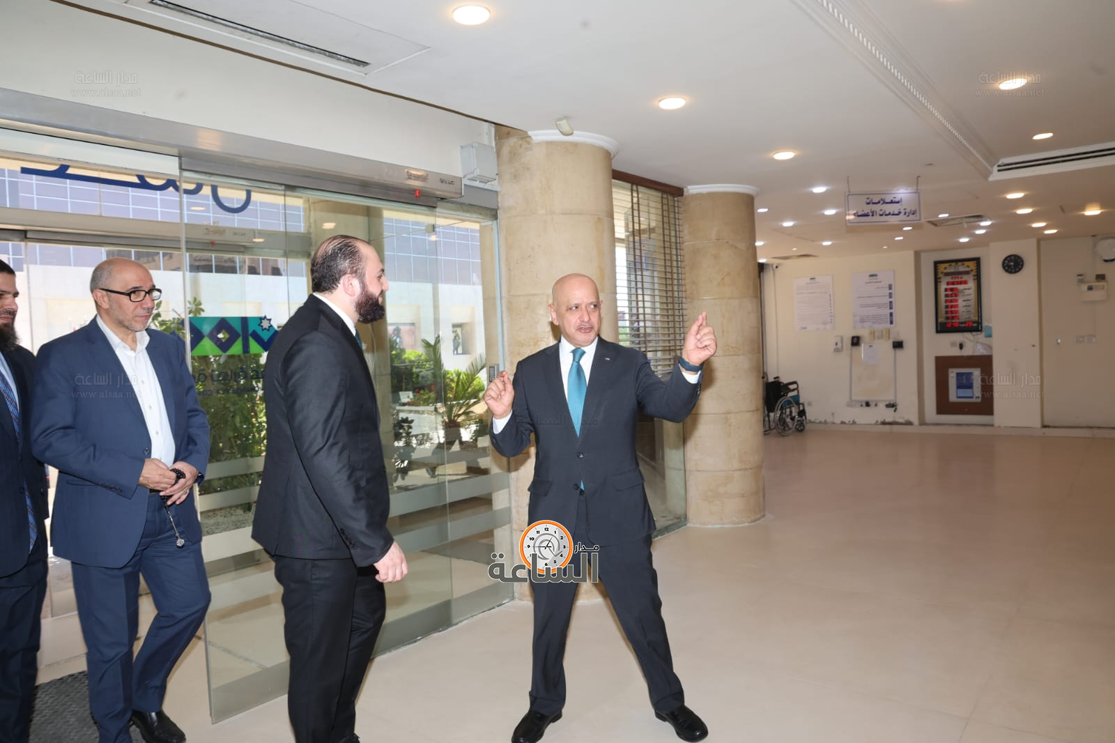 Madar Al-Saa Images 0.1470786176381692