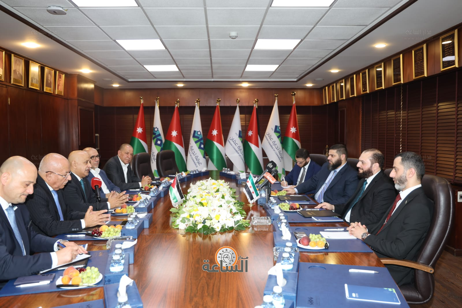 Madar Al-Saa Images 0.7207096871410213