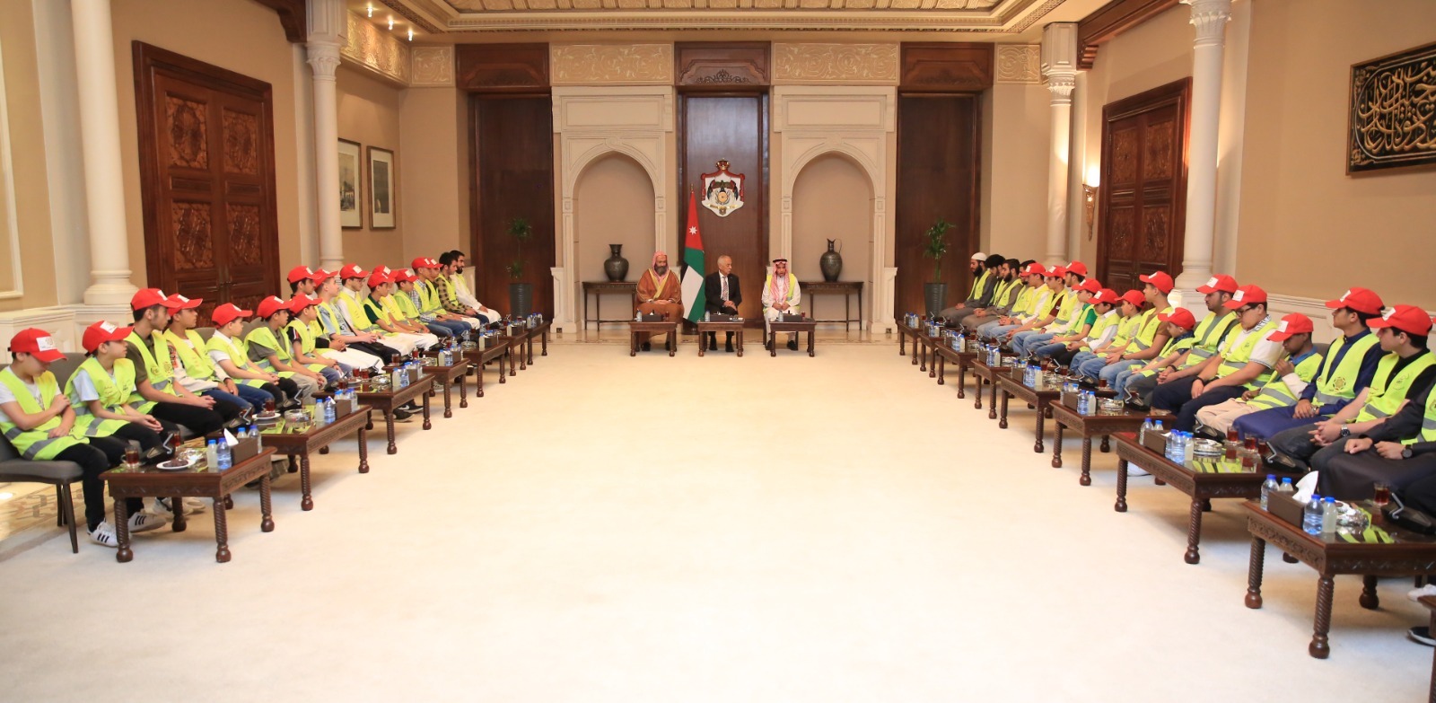 Madar Al-Saa Images 0.6469854224874035