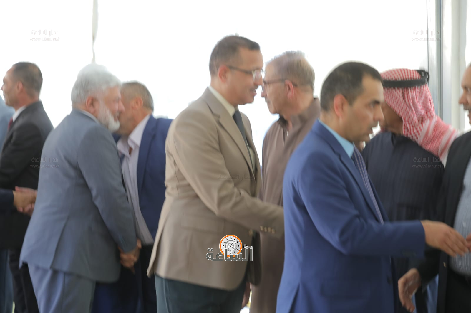 Madar Al-Saa Images 0.7286488371651045