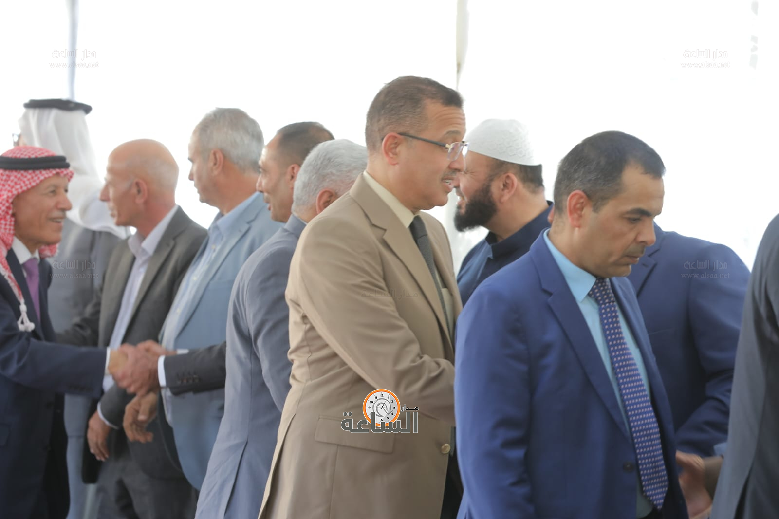 Madar Al-Saa Images 0.48296370262456323