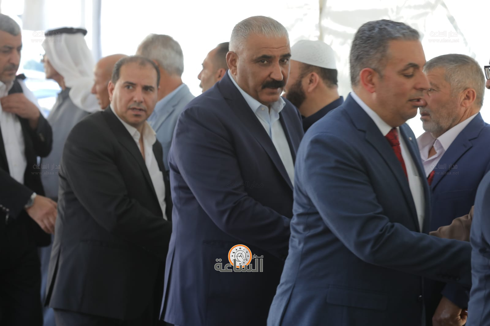 Madar Al-Saa Images 0.9758362193162161