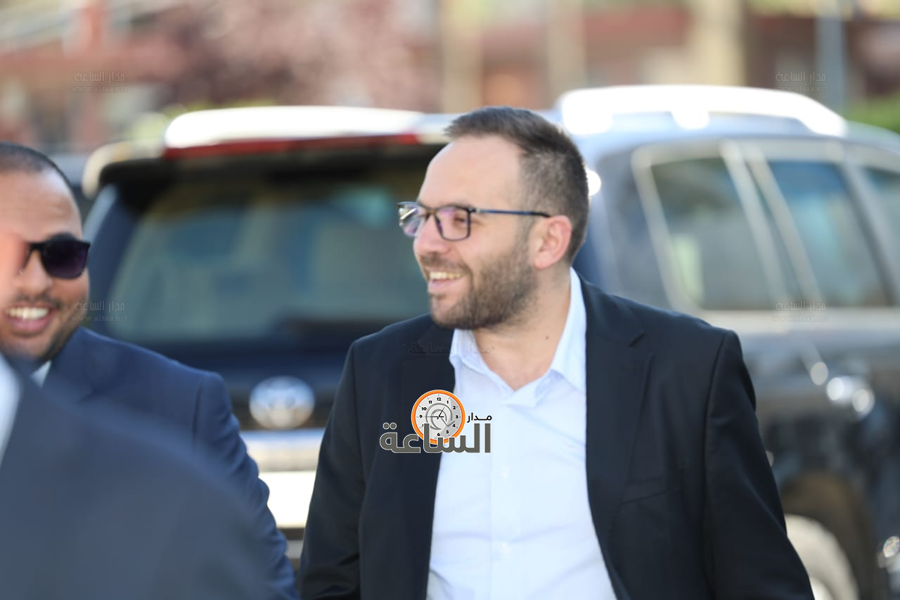 Madar Al-Saa Images 0.33205249890176547