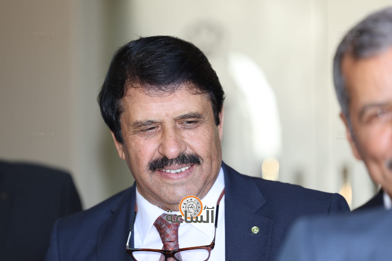 Madar Al-Saa Images 0.7652600397169308