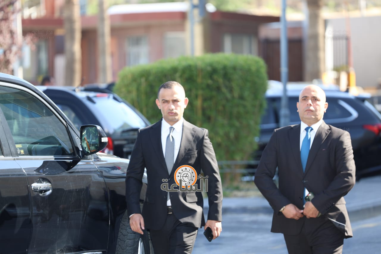 Madar Al-Saa Images 0.6654088131278477