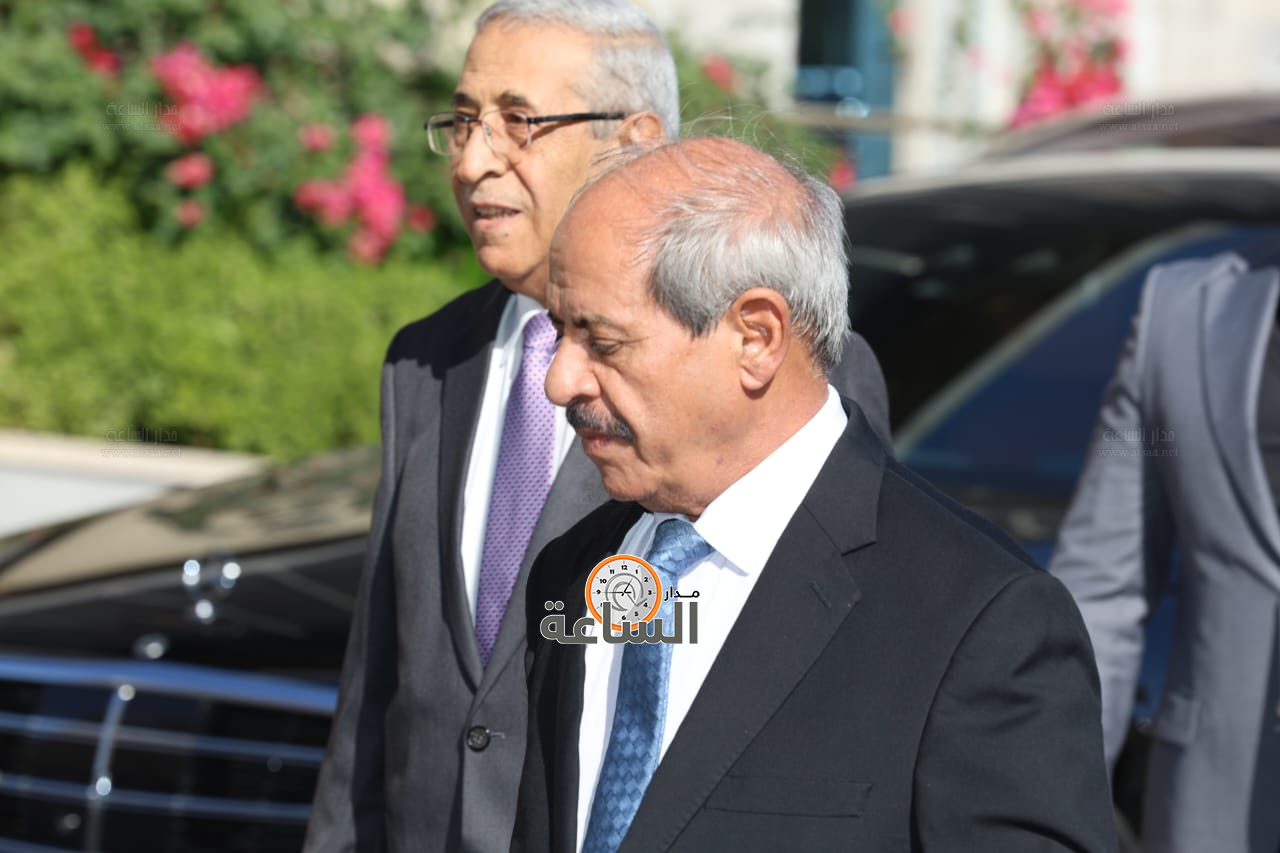 Madar Al-Saa Images 0.7635355609040032