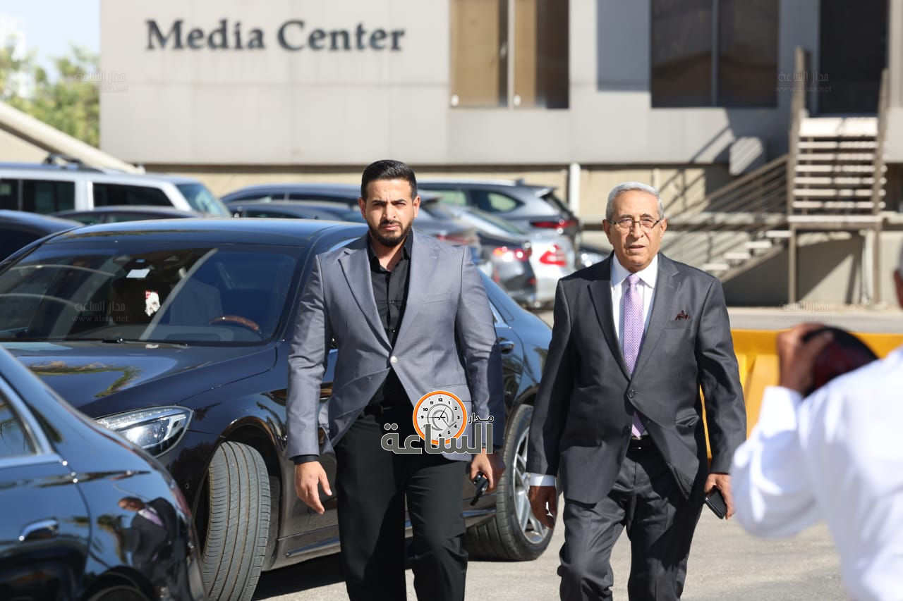 Madar Al-Saa Images 0.45854629928402757