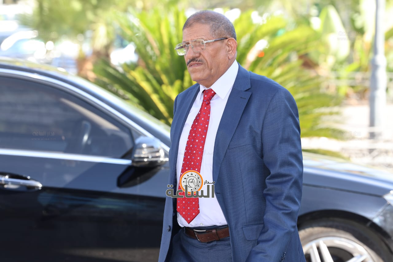 Madar Al-Saa Images 0.03549839473187799