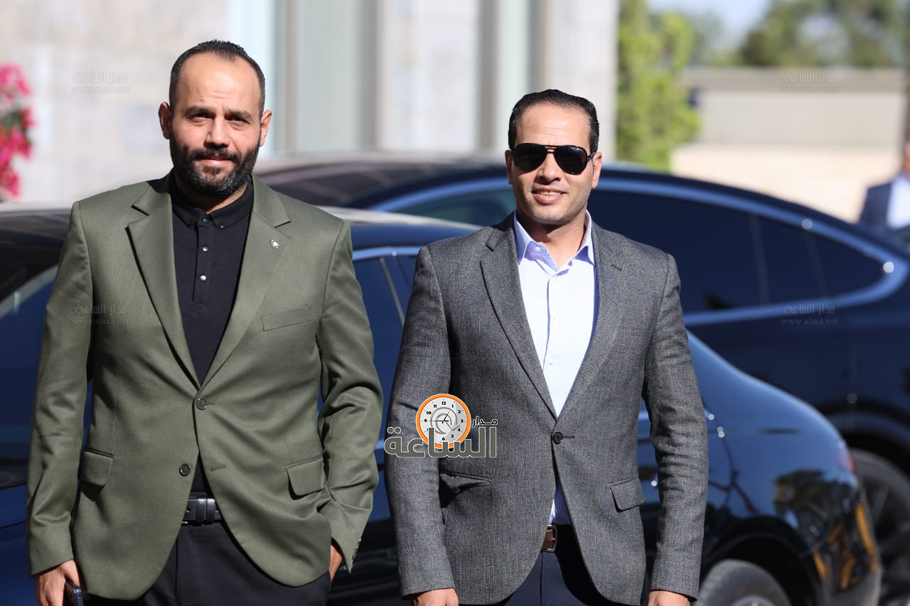 Madar Al-Saa Images 0.5115447743252287