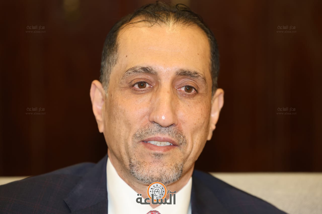 Madar Al-Saa Images 0.0045383846233019165