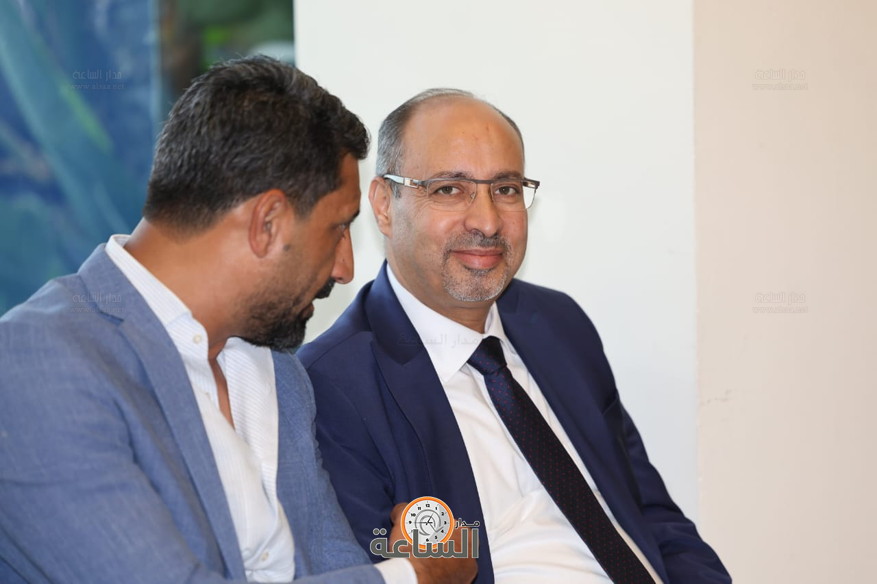 Madar Al-Saa Images 0.3432189161608946