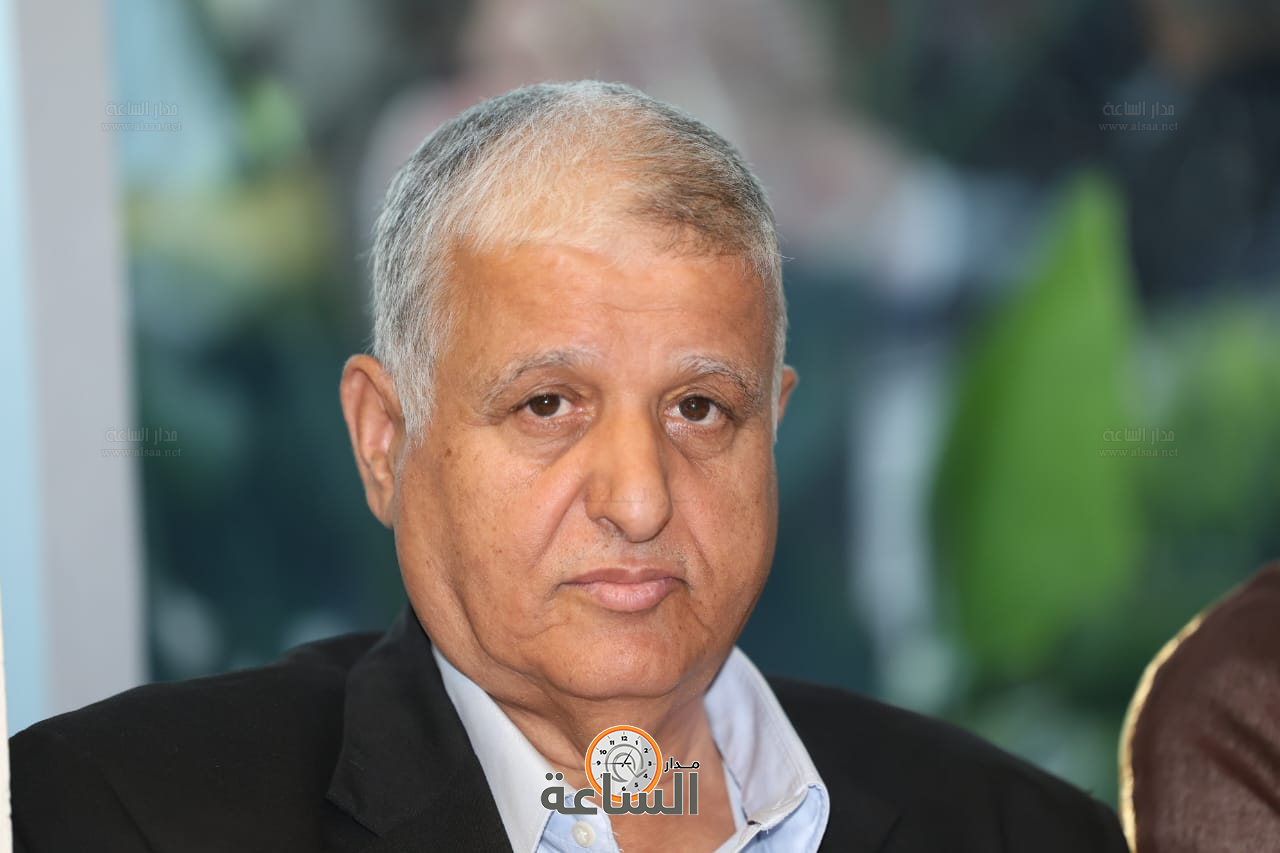 Madar Al-Saa Images 0.9127497406137082