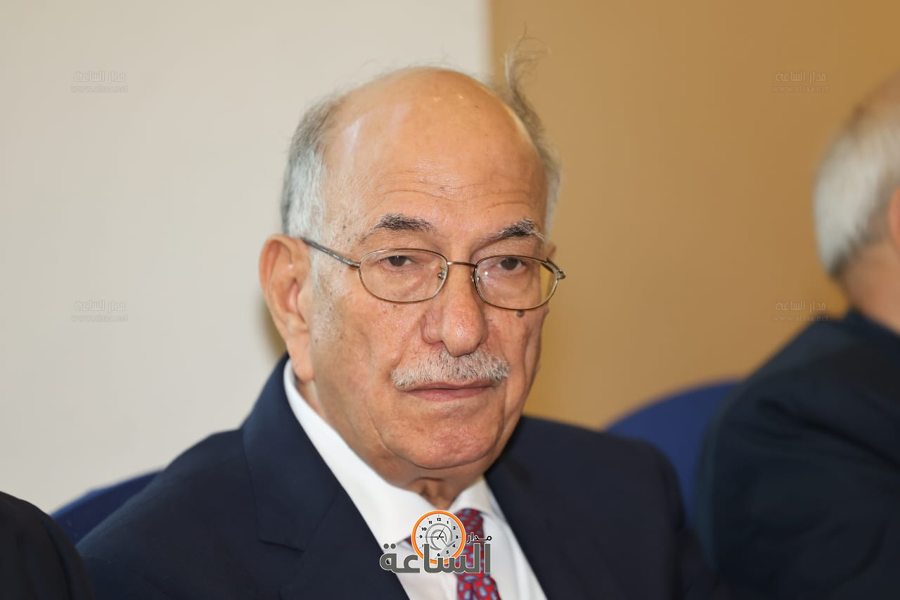 Madar Al-Saa Images 0.9976465488670088