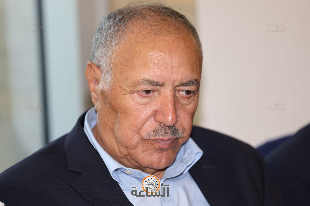 Madar Al-Saa Images 0.2800829988966015