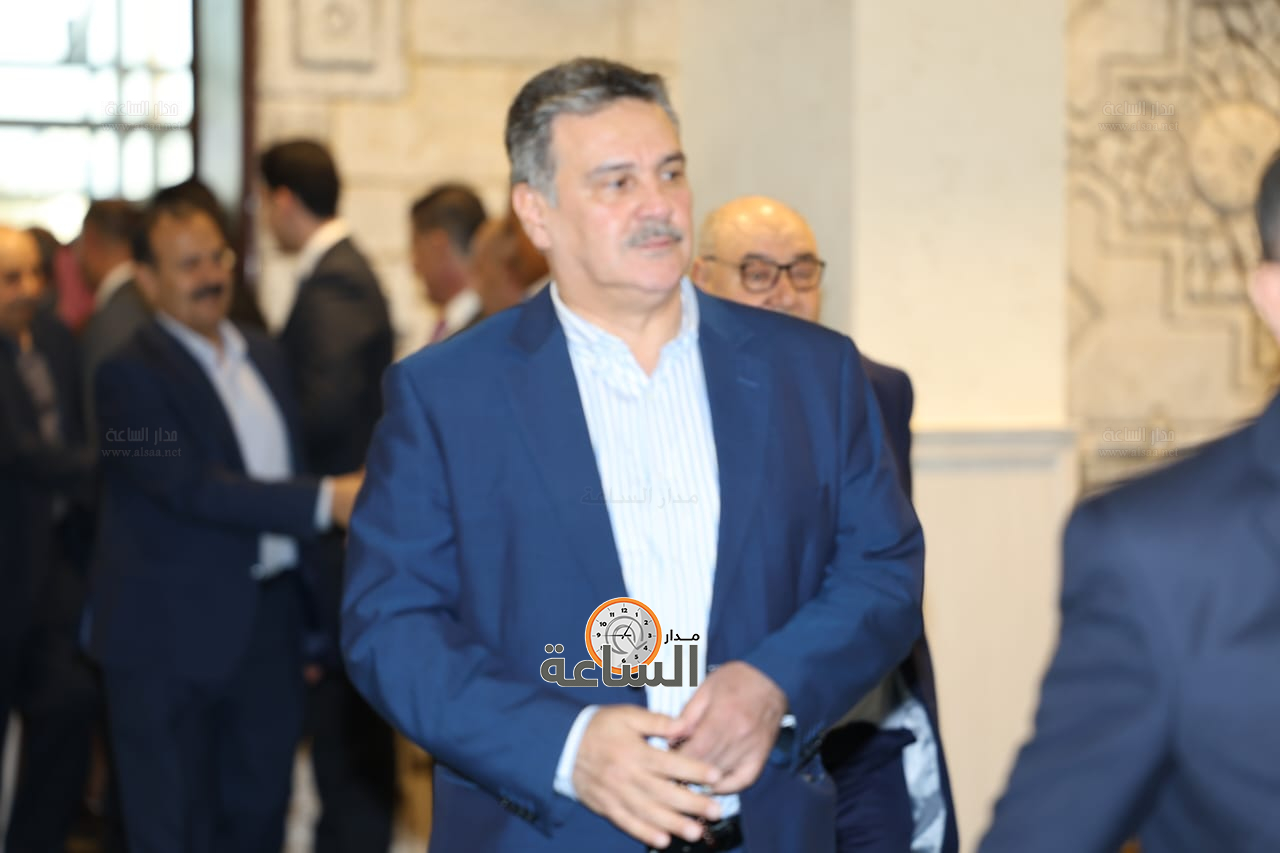 Madar Al-Saa Images 0.9021051334595687