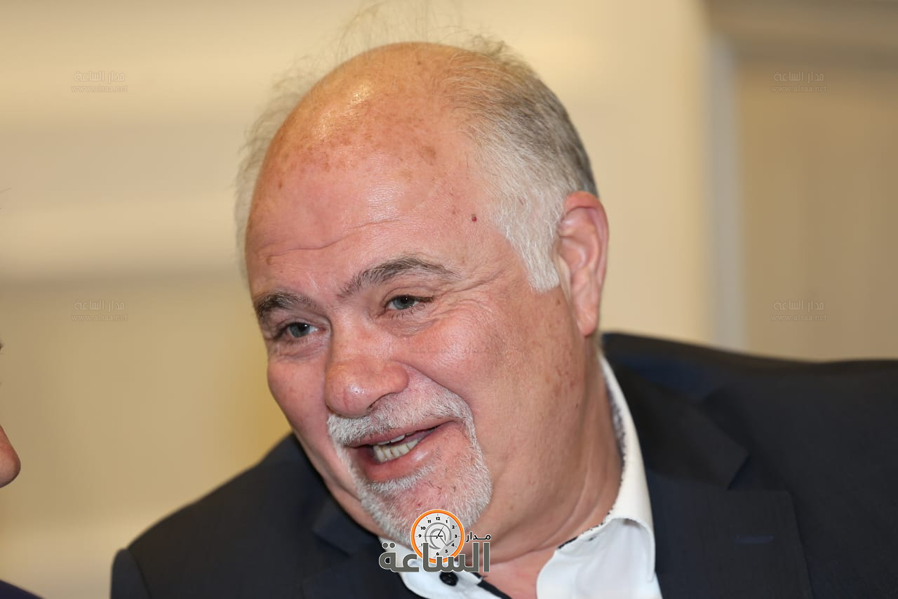 Madar Al-Saa Images 0.9644682653332352