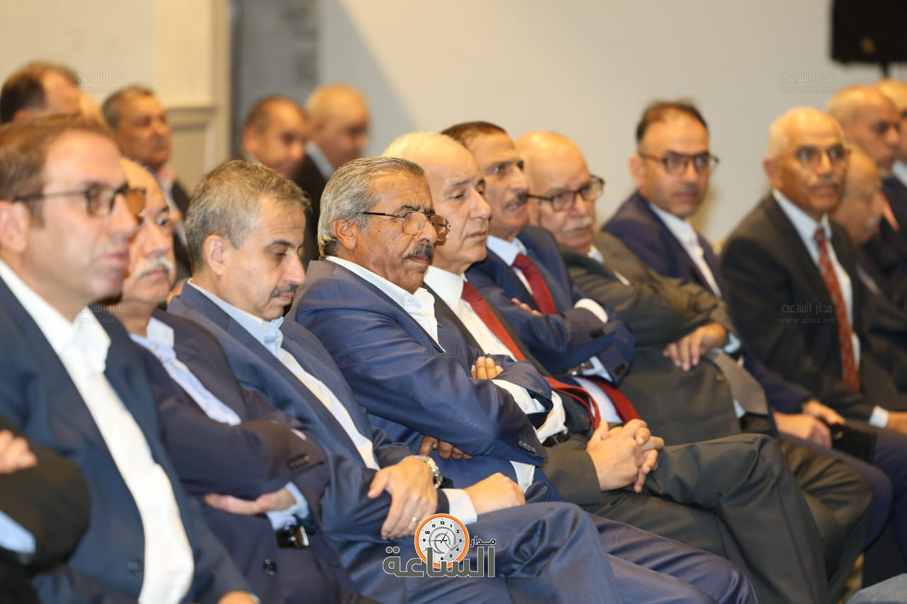 Madar Al-Saa Images 0.15936016327715108