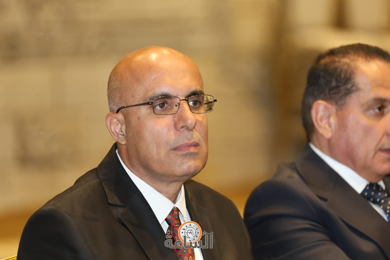 Madar Al-Saa Images 0.07498712270941343