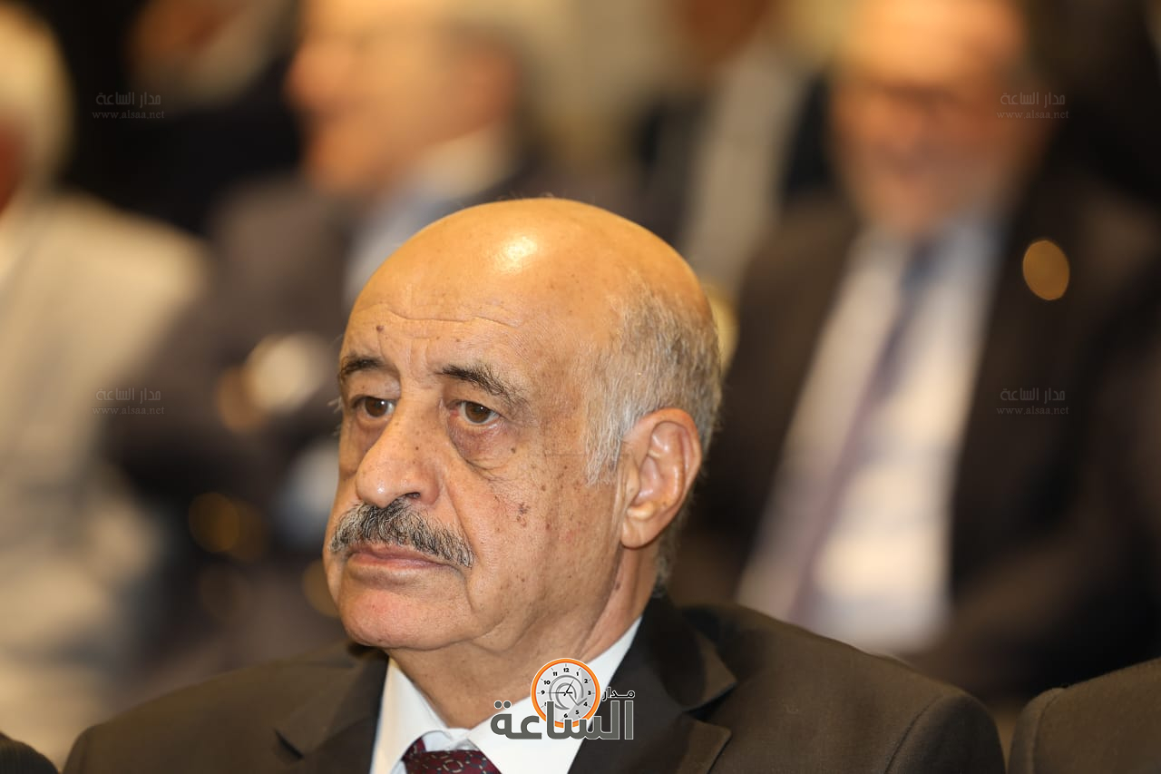 Madar Al-Saa Images 0.8661423732874127