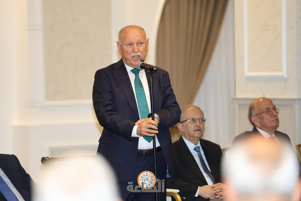 Madar Al-Saa Images 0.7140017060113449