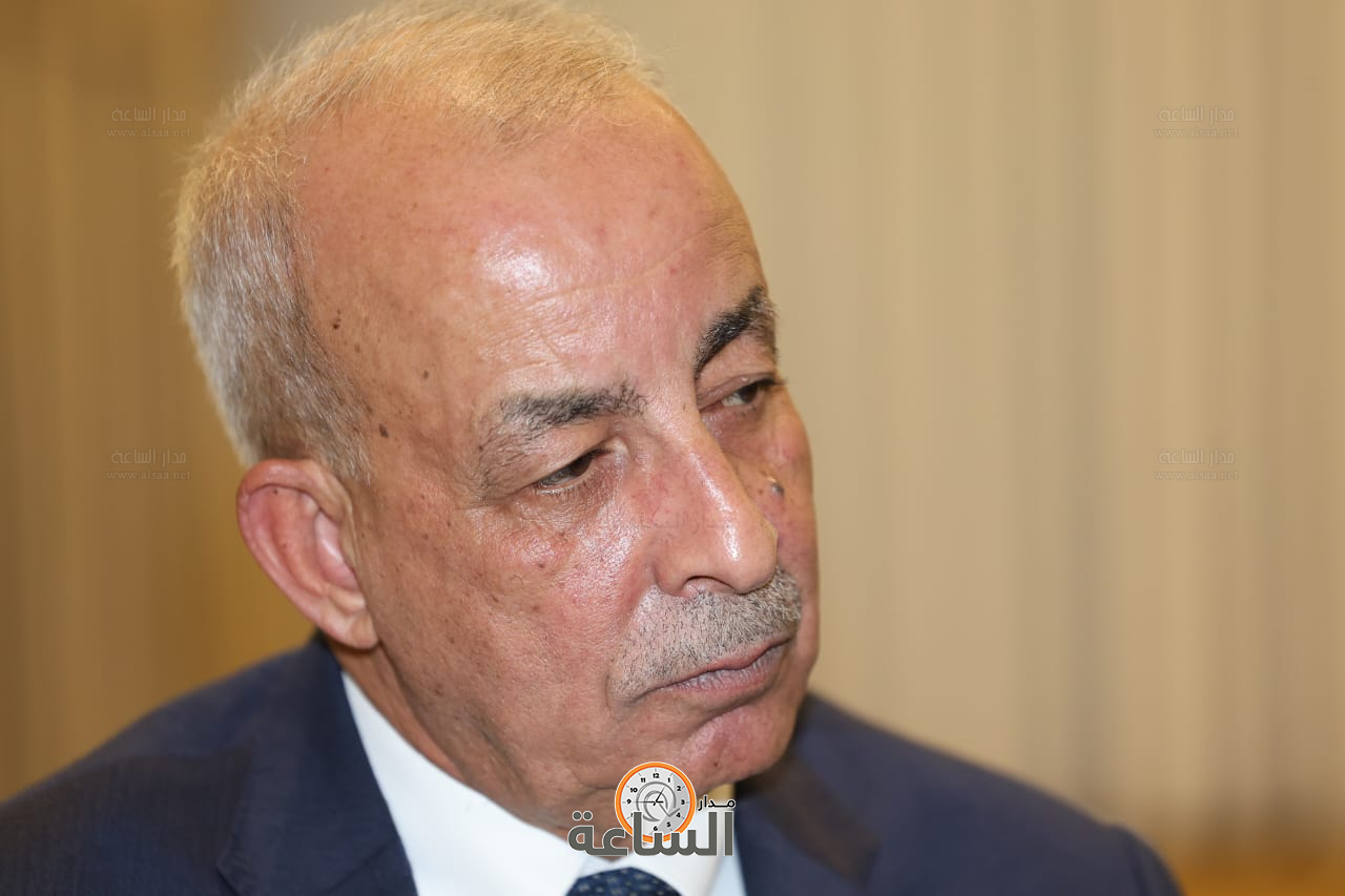 Madar Al-Saa Images 0.29916142129345236