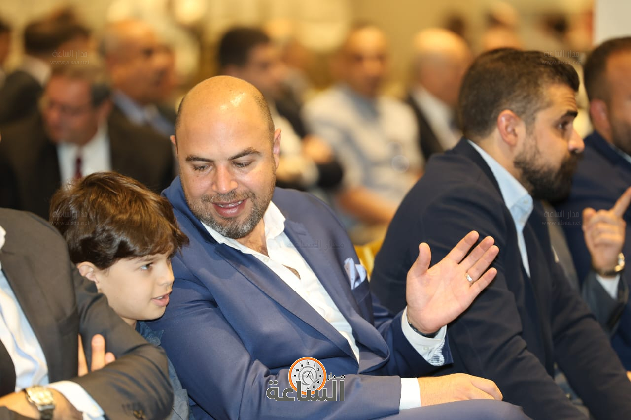 Madar Al-Saa Images 0.80760298773975