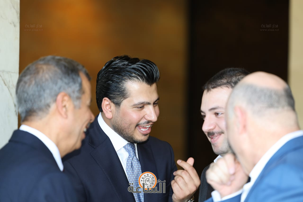 Madar Al-Saa Images 0.7250516332683032