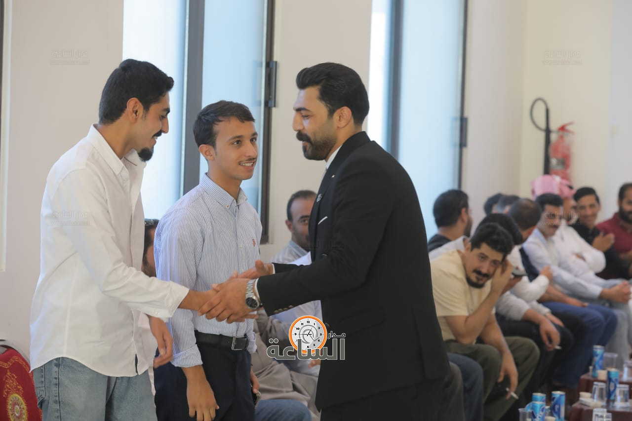 Madar Al-Saa Images 0.42949749020504435