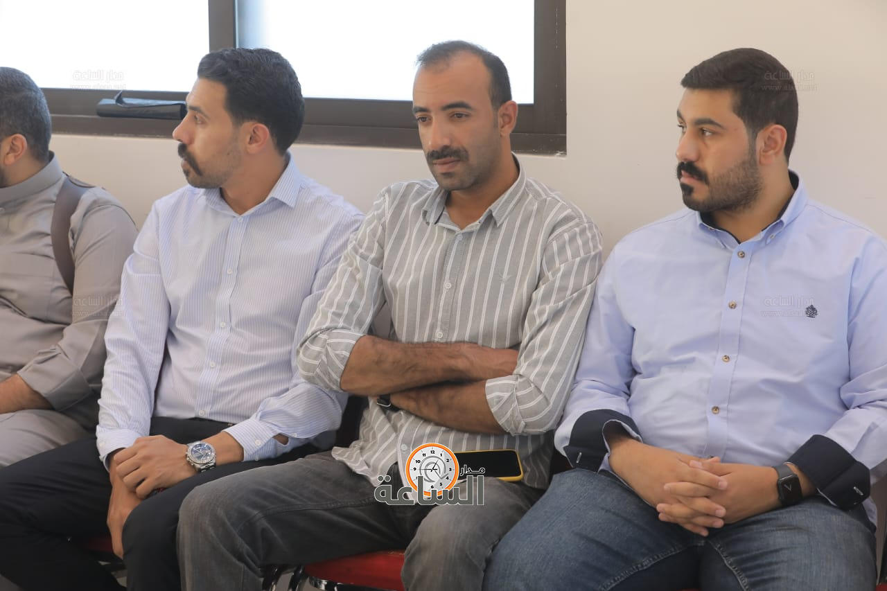 Madar Al-Saa Images 0.3891829958037999