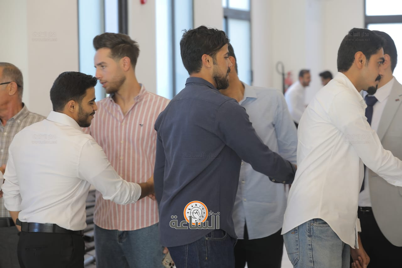 Madar Al-Saa Images 0.04447933354963873