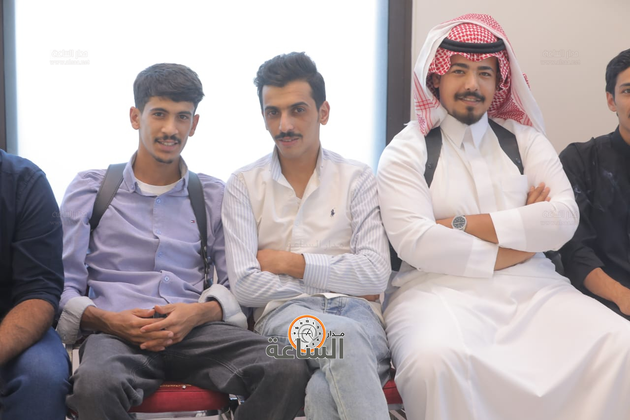 Madar Al-Saa Images 0.4108491198191617