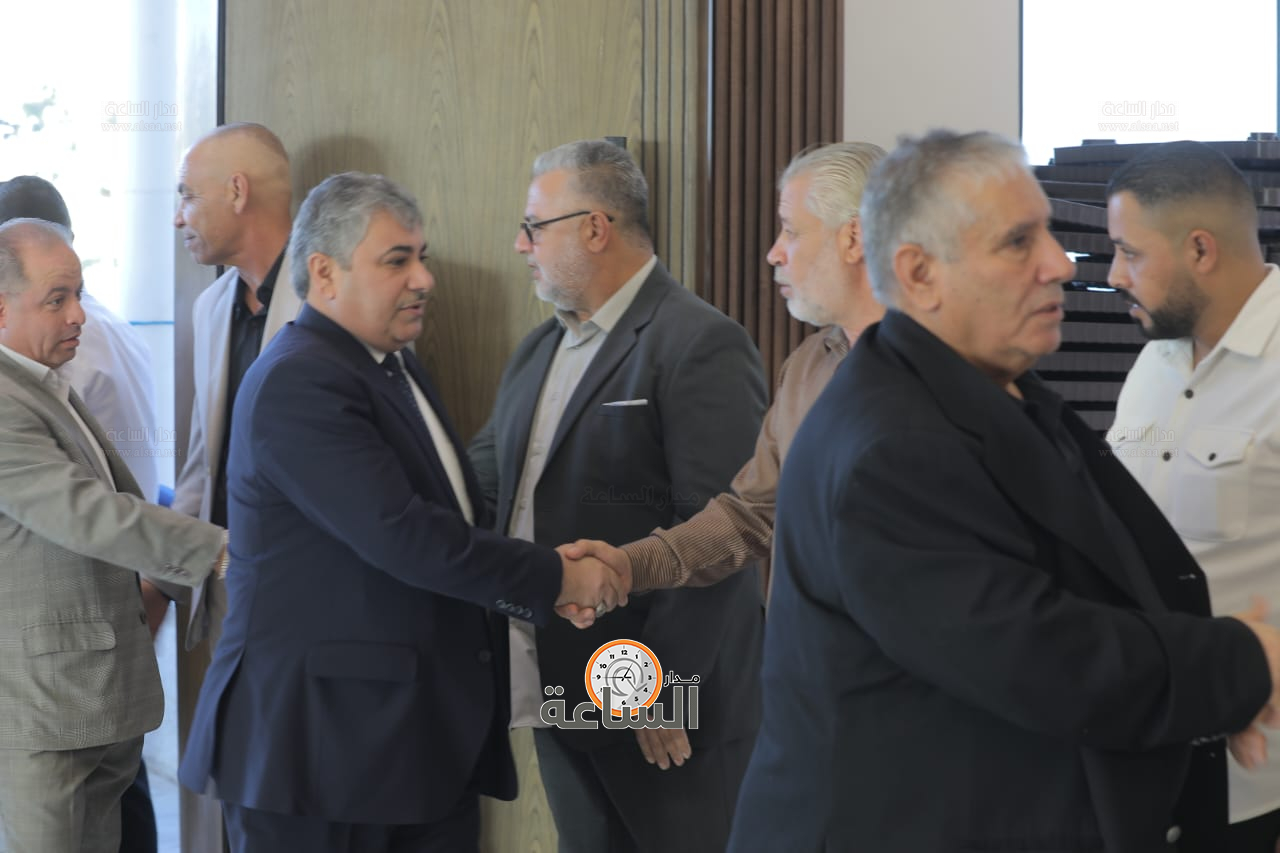 Madar Al-Saa Images 0.17987982732009633