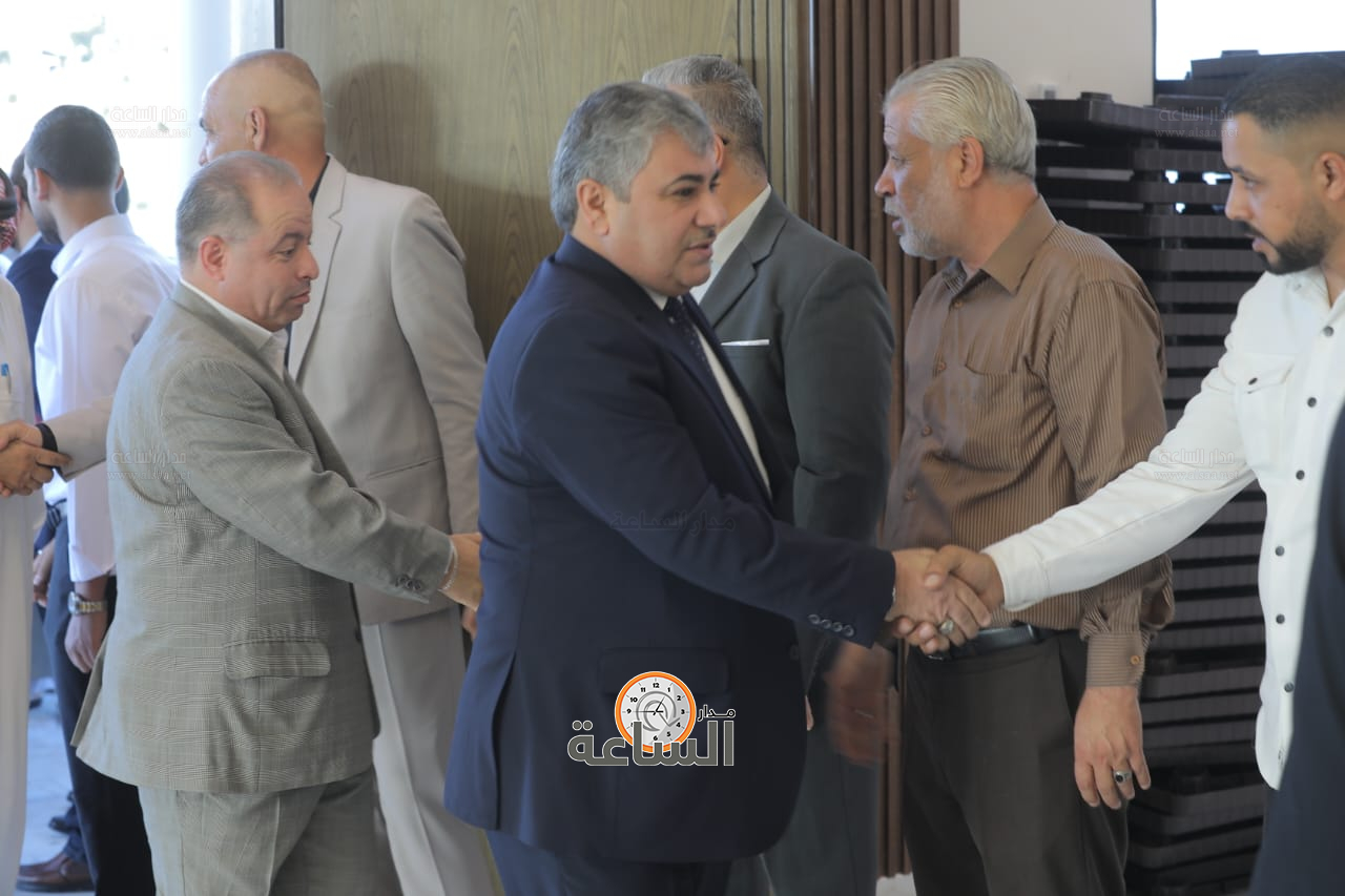 Madar Al-Saa Images 0.8740420294570899