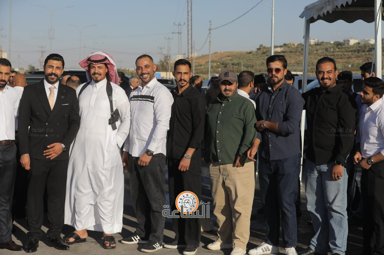 Madar Al-Saa Images 0.7319408240424281