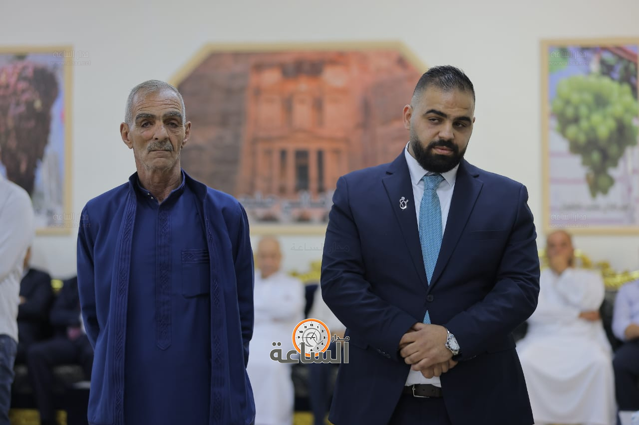 Madar Al-Saa Images 0.4018777360644282