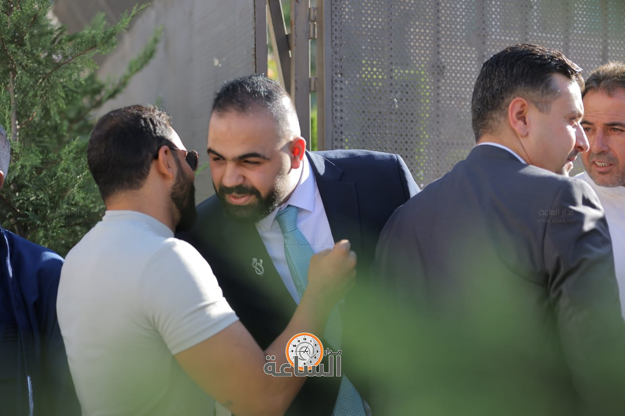 Madar Al-Saa Images 0.03453556281158765