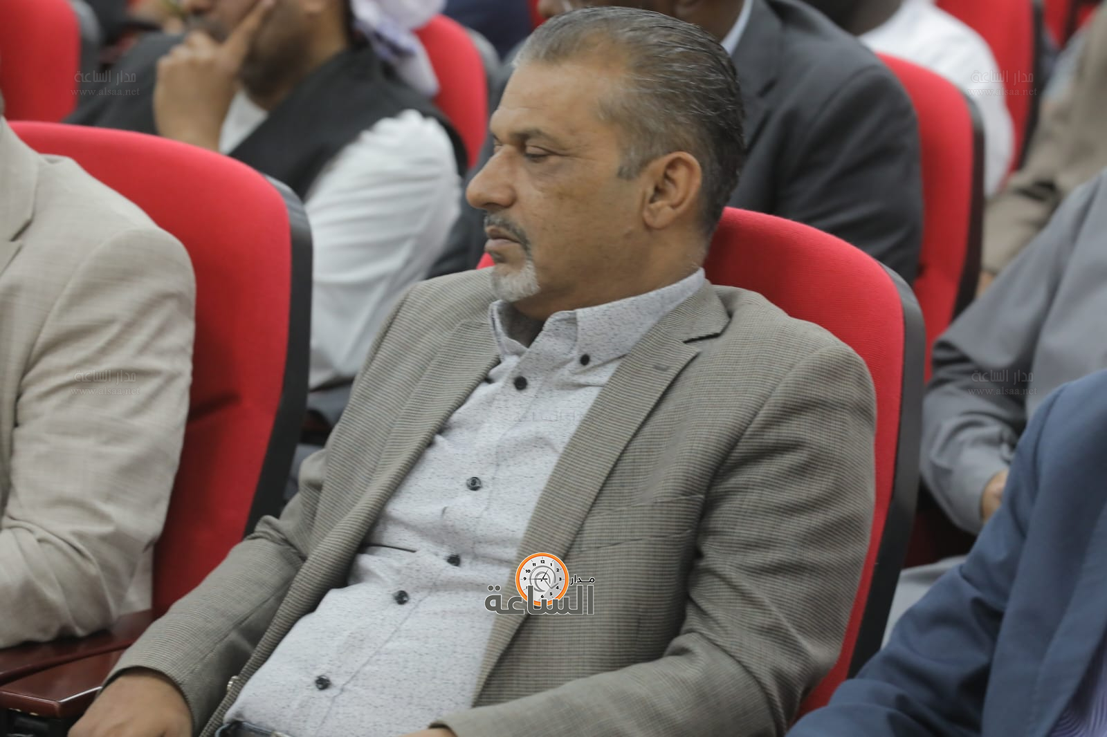 Madar Al-Saa Images 0.5671433529392339