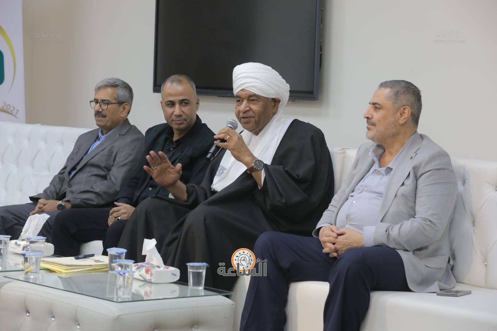 Madar Al-Saa Images 0.8461483505199124