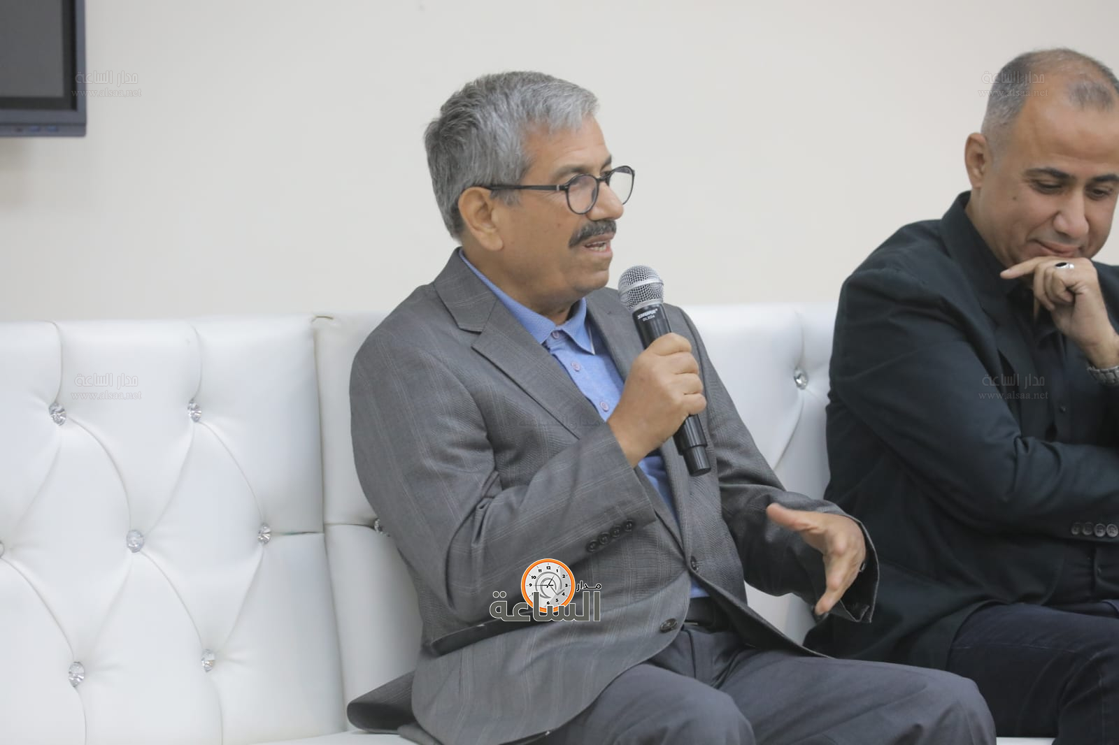 Madar Al-Saa Images 0.4056477774164742